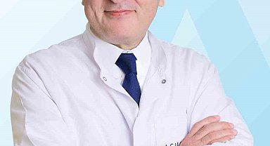 Hızlı ve fazla kilo verme sonrası oluşan cilt sarkmalarına dikkat