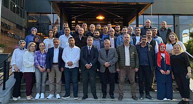 Hizmet-İş Sendikası temsilcileri bir araya geldi