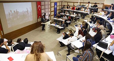HKÜ'de 19 Mayıs coşkusu