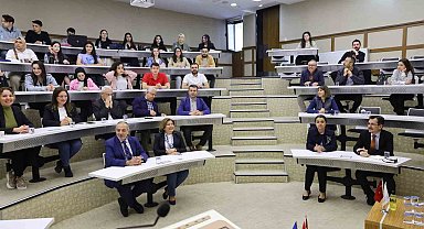 HKÜ'lü Akademisyenlerin, Sınıraşan Kitlesel Göçle Radikalleşmesi ilişkisine yönelik projesi başladı