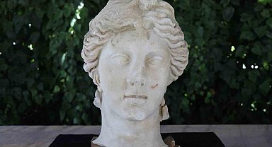 Hygieia'nın heykel başı bulundu