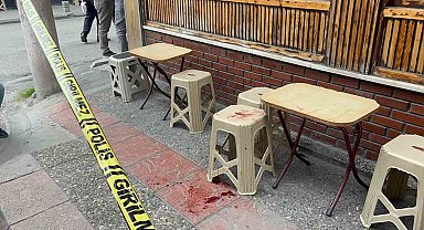 İki arkadaş arasındaki alacak verecek tartışması kanlı bitti