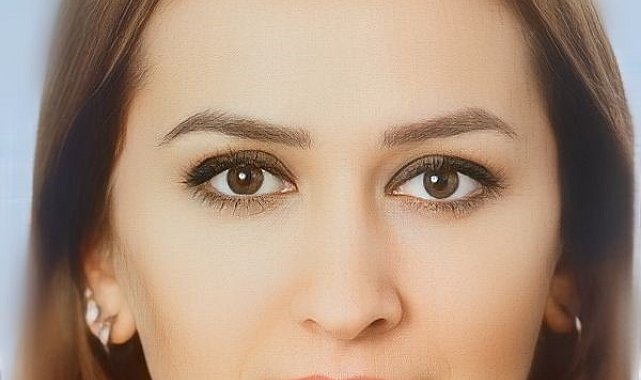 İntihar edeceğini söyleyip yardımına giden öğretmen eşini öldürdü
