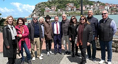 İş dünyası ve cemiyet hayatının ünlü isimlerinden Batı Karadeniz çıkarması