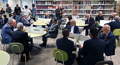 İş insanları İTO'nun "İş Dünyası Okuyor" etkinliğinde buluştu