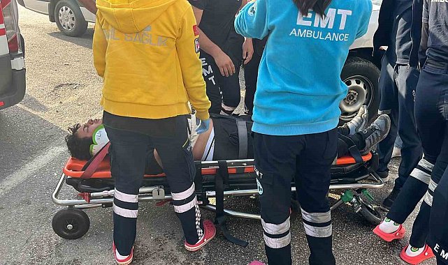 İşçi servisi ile cip çarpıştı: 7 yaralı