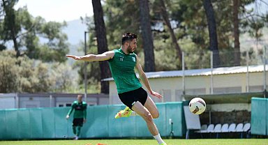 İsmet Taşdemir: "Şu anda play-off garanti gibi gözüküyor ama değil"