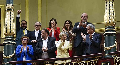 İspanya'da ayrılıkçı Katalanlara yönelik af tasarısı nihai onayı aldı