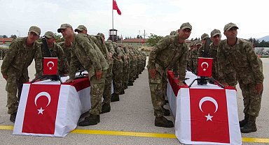 Isparta'da 169 sözleşmeli er yemin etti