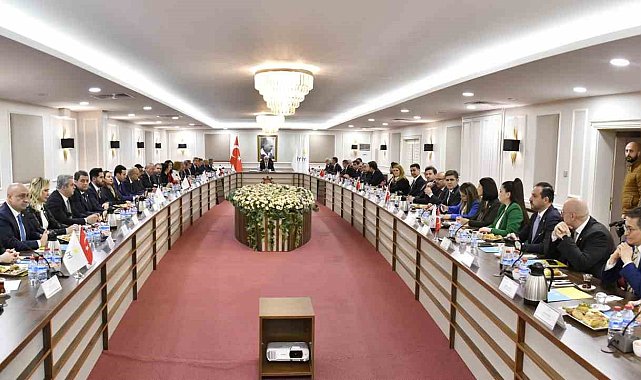 İYİ Parti lideri Dervişoğlu başkanlığında ilk GİK Toplantısı başladı