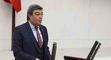 İYİ Partili Ataş: "Böyle giderse çiftçi toprağı terk edecek, ülkede tarım yapacak çiftçi bulunamayacak"
