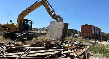 İzmir Büyükşehir Belediyesi kaçak yapılaşmaya izin vermiyor