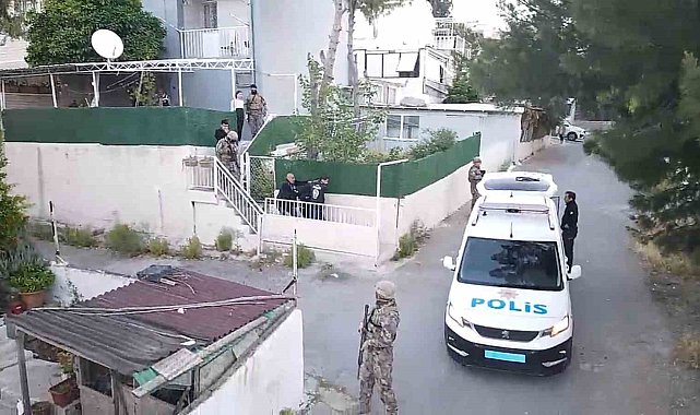İzmir merkezli yasa dışı bahis operasyonunda 10 tutuklama