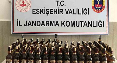 Jandarma 115 bin TL değerinde 156 şişe kaçak alkol ürünü ele geçirdi