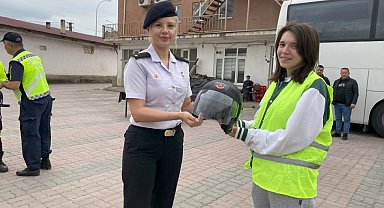 Jandarmadan motosiklet sürücülerine uyarı