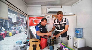 Kaleiçinde hanutçular, dilenciler ve etiket denetimi için için özel ekip
