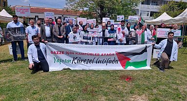 Kanlı doktor önlüğüyle eylem yaptılar