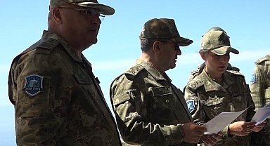 Kara Kuvvetleri Komutanı Orgeneral Bayraktaroğlu, İzmir'de denetlemelerde bulundu