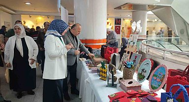 Karabük Toplum Ruh Sağlığı Merkezi El Sanatları Sergisi açıldı