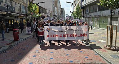 Karabük'te 'Ailemiz İstikbalimiz' kortej yürüyüşü gerçekleştirildi