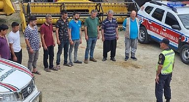 Karaisalı'da jandarmadan biçer döver eğitimi