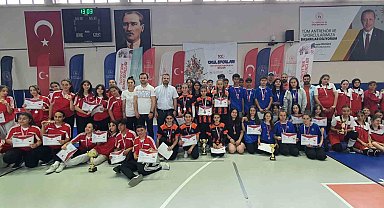 Karaman'da düzenlenen Oturarak Voleybol Türkiye Şampiyonası sona erdi