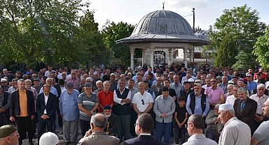 Karapınar'da hacı adaylarına uğurlama töreni