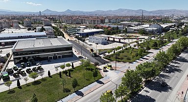 Karatay'da altyapı ve asfalt çalışmaları aralıksız sürüyor