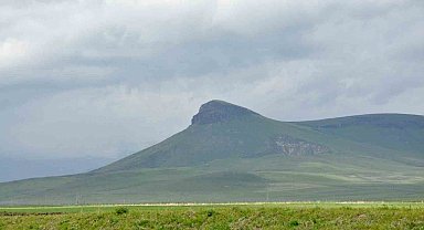 Kars'ta King Kong'un kafasına benzeyen dağ
