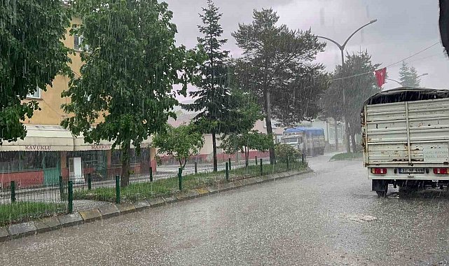 Kastamonu'da dolu yağdi