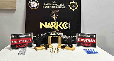 Kastamonu'da uyuşturucu operasyonu: 5 gözaltı