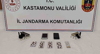Kastamonu'da uyuşturucuyla yakalanan 6 şüpheli gözaltına alındı