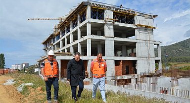Kaymakam Odabaş, KYK yurdu inşaatını inceledi