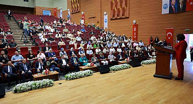 Kayseri Üniversitesi'nde 'Güçlü Birey, Sağlıklı Aile Ve Gelişen Toplum' konulu çalıştay düzenlendi
