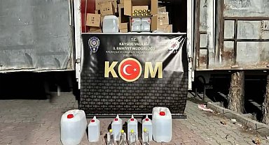 Kayseri'de 3 bin 848 litre kaçak etil alkol ele geçirildi