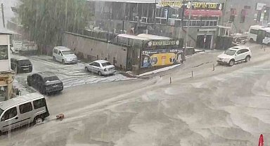 Kayseri'de yağış etkili oluyor