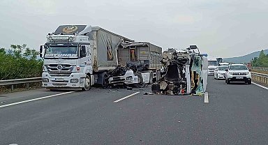 Kazada tırın kupası yola düştü: 1 yaralı