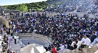 Kibyra Antik Kenti'nin gözbebeği Medusa mozaikli odeonda 2 bin yıl sonra tekrar müzik sesleri yükseldi