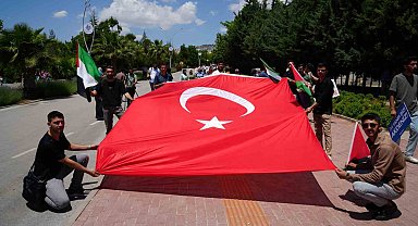 Kilis'te öğrenciler ve akademisyenler Filistin'e destek için yürüdü
