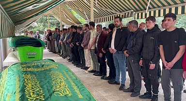Kilis'teki aile katliamında ölenler toprağa verildi