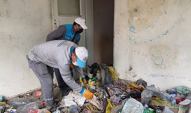Kiracının çöp eve çevirdiği daireye girip ağlayan Aynur teyzenin yüzü güldü