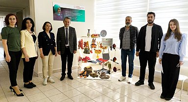 Kırklareli'nde atık malzemeler sanata dönüşüyor