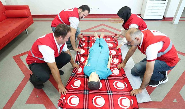 Kızılay, 2023 yılında 776 bini aşkın kişiye ilk yardım eğitimi verdi