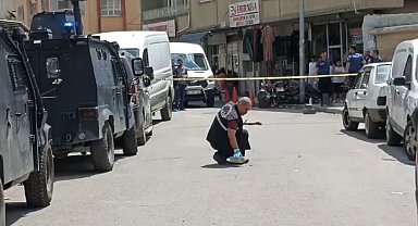 Kızıltepe'de iki aile arasında silahlı kavga: 3 yaralı