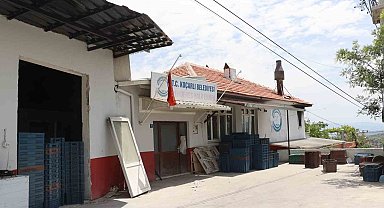 Koçarlı'da faaliyeti durdurulan 'Halk Ekmek Fabrikası'nın paylaşılan fotoğrafları tepki topladı