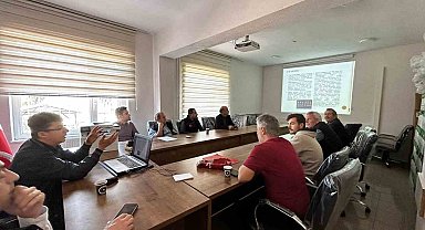 Konya'da çiftçilere yem bitkisi üretimi anlatıldı