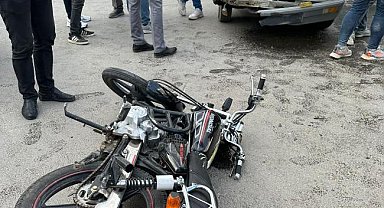Konya'da motosiklet ile otomobil çarpıştı: 2 yaralı