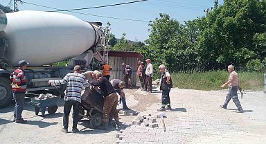 Köy halkı birlik oldu el ele çalıştı