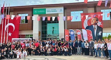 Köyceğiz'de Atatürk'ü Anma, Gençlik ve Spor Bayramı coşkuyla kutlandı