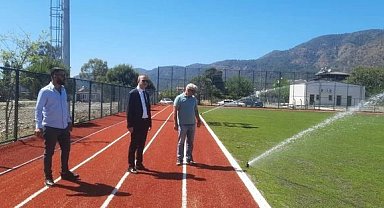 Köyceğiz'de çim yüzeyli futbol sahası yapımında sona yaklaşıldı